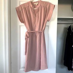 Mauve v-neck dress